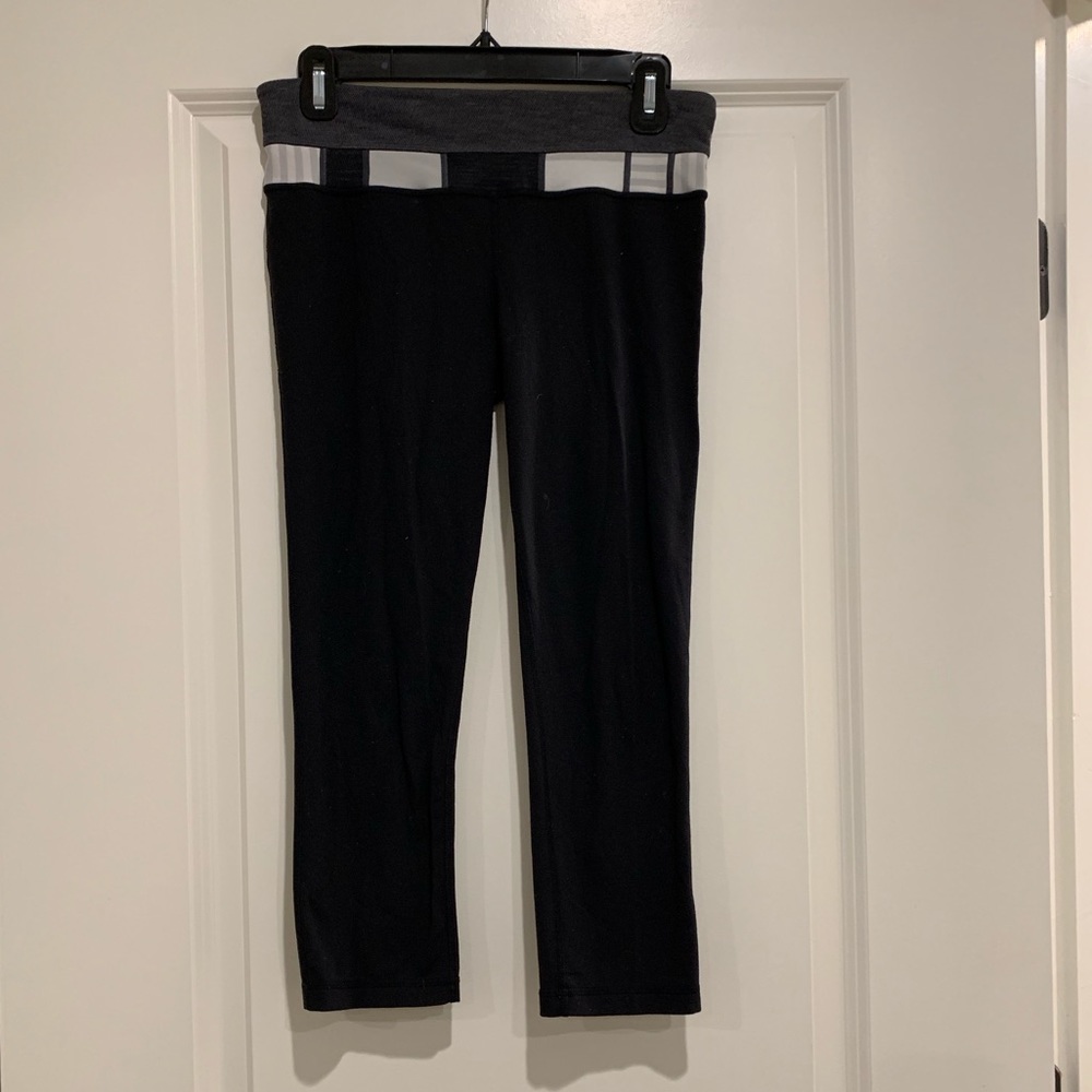 Lululemon size 6 wonder under crop